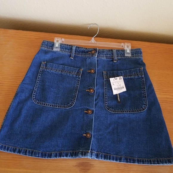 Zara Dresses & Skirts - Zara Woman denim skirt size L